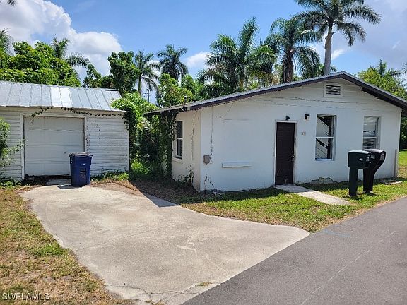 2nd image of 137 Standish Cir