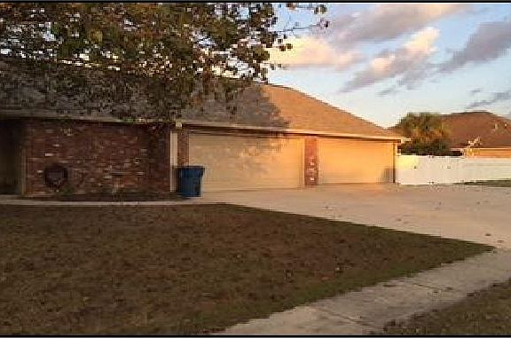 3rd image of 4739 Shelter Ct