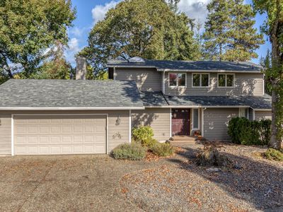 1017 NW Oakwood Cir, McMinnville, OR, 97128