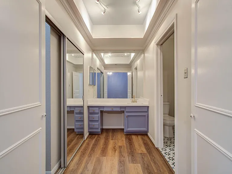11711 Memorial Dr #188 — Photo 12