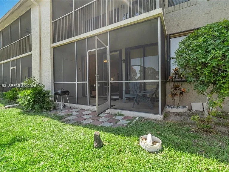 1234 S Military Trl #1811 — Photo 32