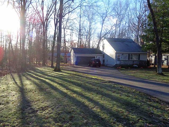 3rd image of 107 Forestville Dr
