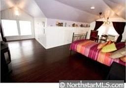5th image of 3556 Xerxes Ave N