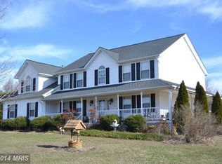 520 Patuxent Reach Dr, Prince Frederick, MD 20678