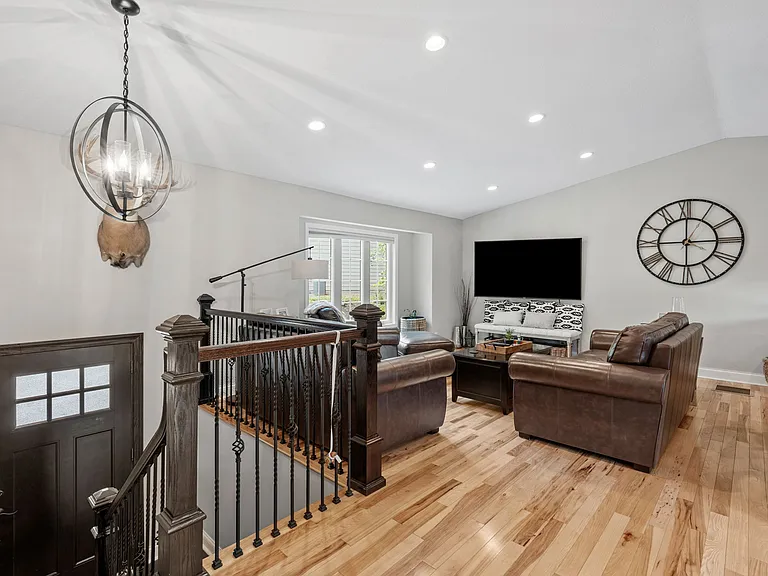 2595 Lydiard Cir — Photo 5