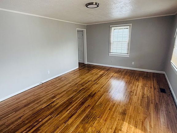 2nd image of 1903 Mississippi Ave