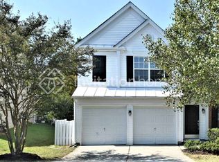 3123 Old Ironside Dr, Charlotte, NC 28213