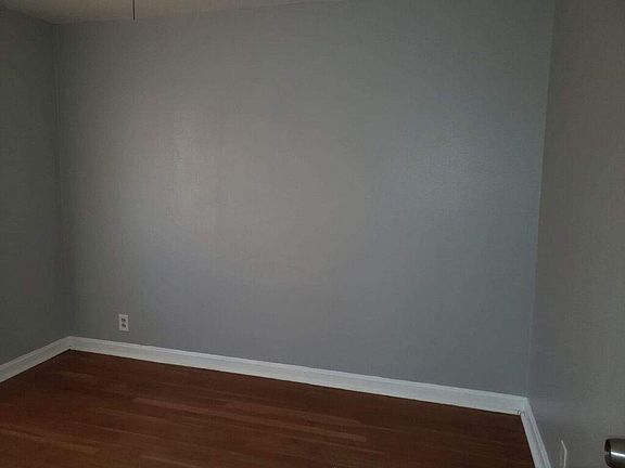 5th image of 1130 Bakewell Dr