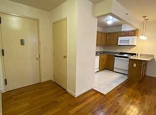 32-01 38th Ave #201, Long Island City, NY 11101