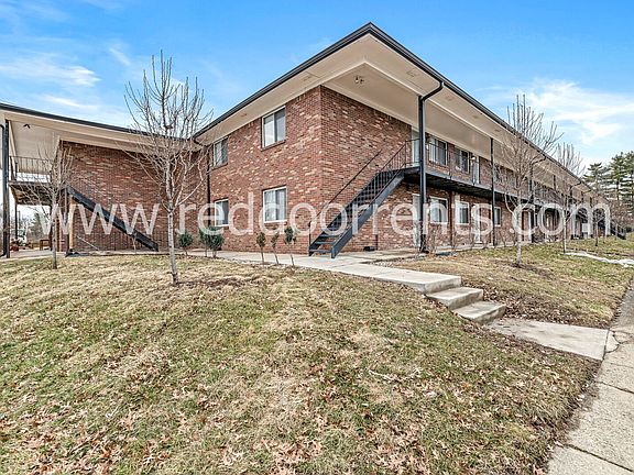2nd image of 10301-10291 Medallion Dr #110