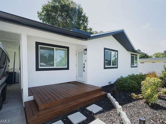 3rd image of 18573 Tulip RD