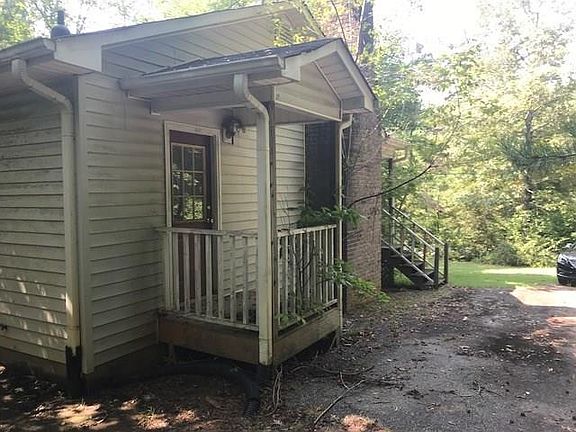 3rd image of 187 River Trace Dr