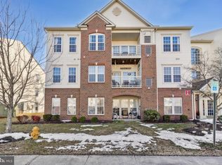 2005 Whispering Ponds Ct APT 2A, Salisbury, MD 21804