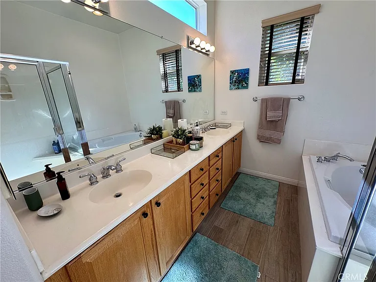 80589 Hoylake Dr — Photo 26