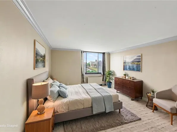 700 E 8th St Unit 9N, Kansas City, MO 64106