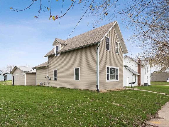 2nd image of 508 N D Ave