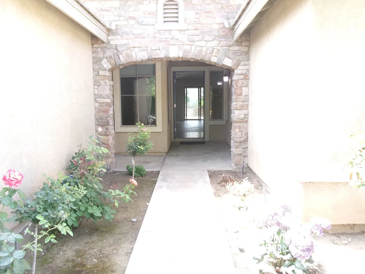 Building Photo - 12628 Fallstaff Ln