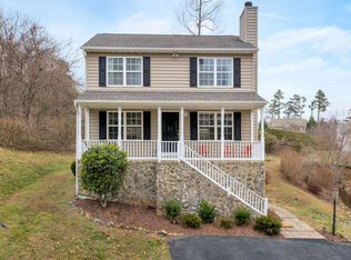 1162 Foxvale Ln, Charlottesville, VA 22902