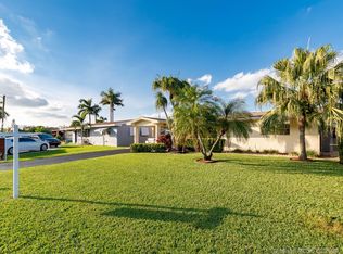 8801 NW 13th St, Pembroke Pines, FL 33024