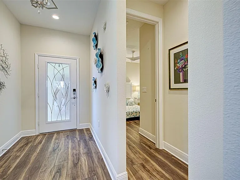 233 Palidoro Cir — Photo 10