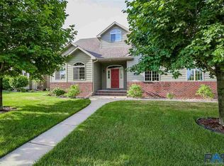 4117 W 89th St, Sioux Falls, SD 57108