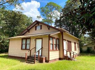 410 N Calhoun St, Perry, FL 32347