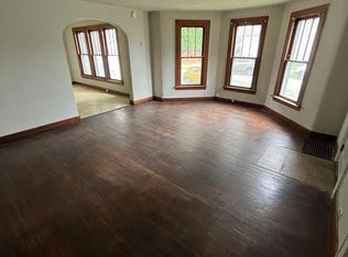 1132 Sycamore St, Columbus, IN 47201