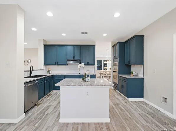 6514 ASHBY PT, Live Oak, TX 78233