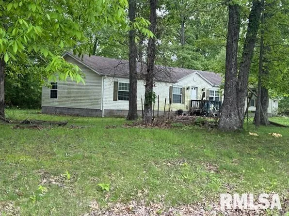 17750 Freemanspur Rd, Herrin, IL 62948