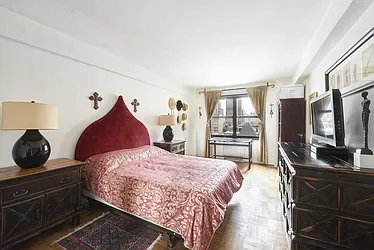 Sold by Warburg