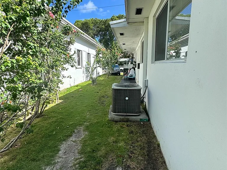 6157 SW 64th St #6157 — Photo 14