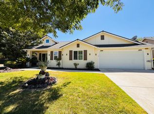 5824 E Kaviland Avenue, Fresno, CA 93727