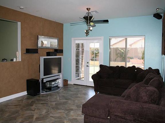 4th image of 39583 N Luke Ln