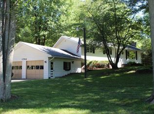 1792 E Brooks Rd, Midland, MI 48640