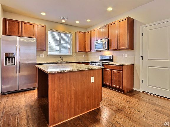 5th image of 11452 Honeysuckle Ln