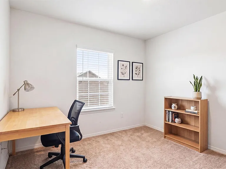 10619 Lost Maples Dr — Photo 22
