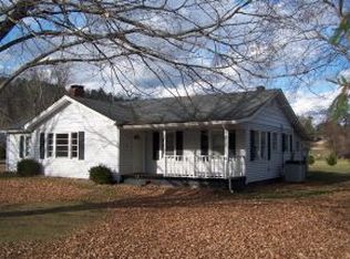 106 Sunset Dr, Mountain City, TN 37683