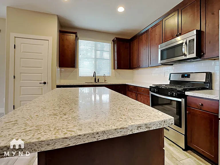 2639 N Walker Way — Photo 7