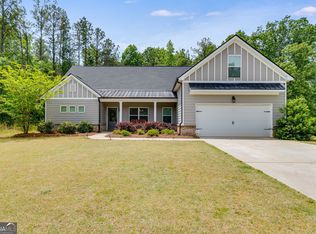 257 Valley Ridge Dr, Carrollton, GA 30116