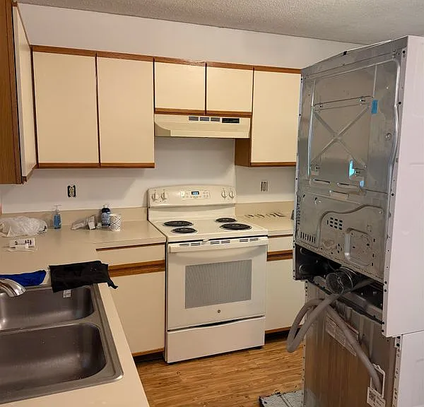 42 Harmony Ln #6 — Photo 4