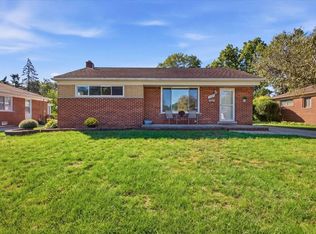 28787 Grandon St, Livonia, MI 48150