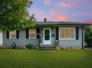 1260 Oaklawn St NE, Grand Rapids, MI 49505