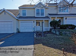 18 Plaza Ave, Rensselaer, NY 12144