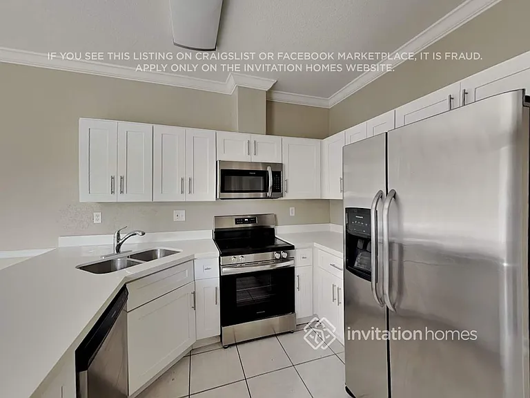 16960 SW 141st Ave — Photo 7