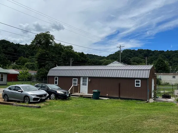 1202 Washington Blvd, West Portsmouth, OH 45663