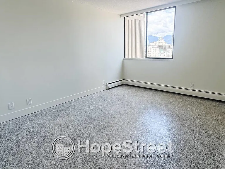 1075 Comox St #1406 — Photo 11