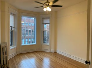 1039 W Barry Ave #2, Chicago, IL 60657