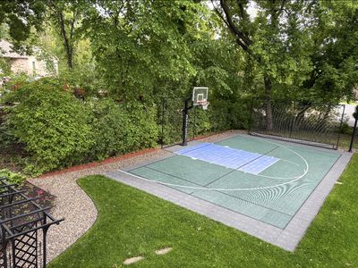 10421 Briar Rd, Bloomington, MN, 55437