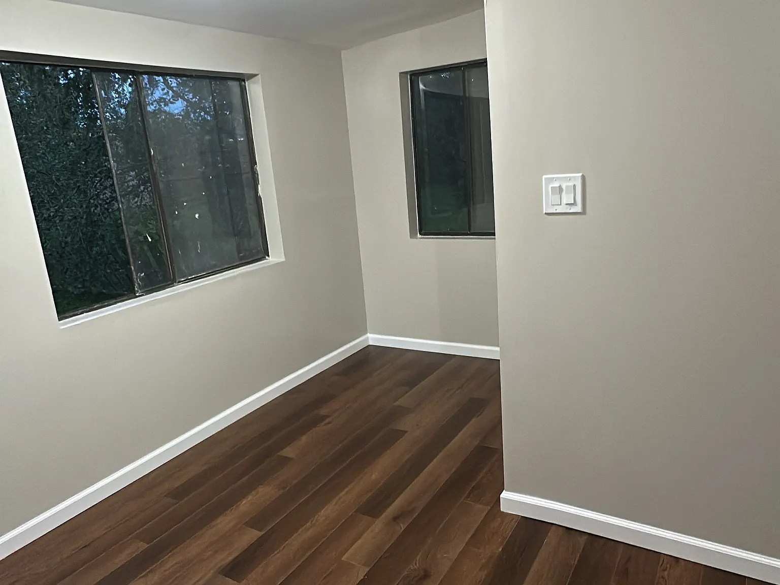 3 bed, 1000 sqft, $1,850 — Photo 1