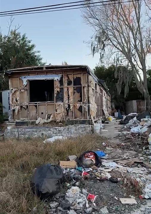 2nd image of 6510 Eleanor Dr